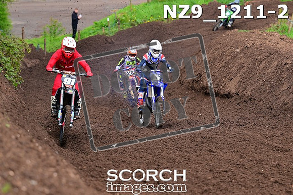 NZ9_1211-2