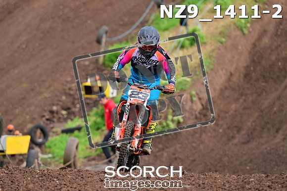 NZ9_1411-2