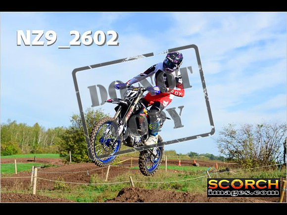 Experts-055