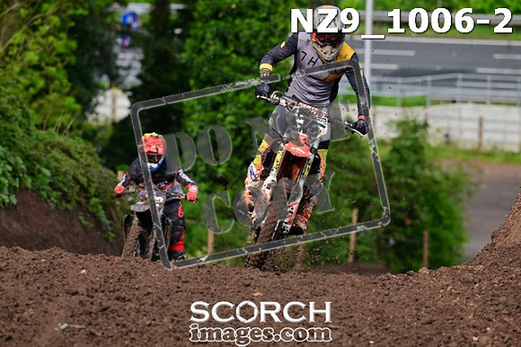 NZ9_1006-2