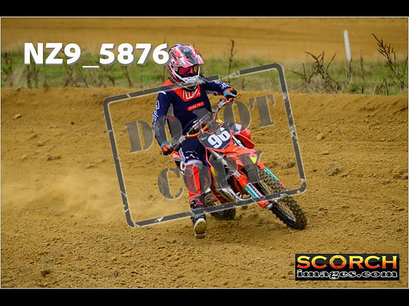 85's-083