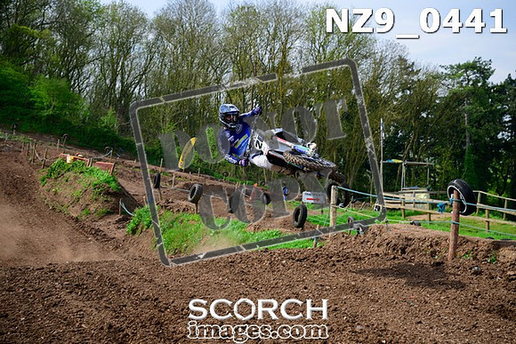 NZ9_0441