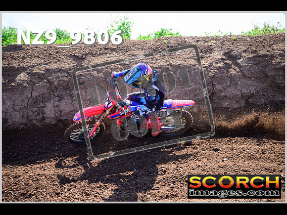 Apex Wed 24-May-2023-076