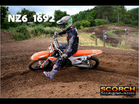 Experts-010