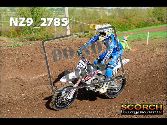 Inters-094