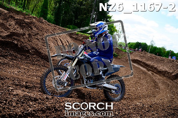 NZ6_1167-2