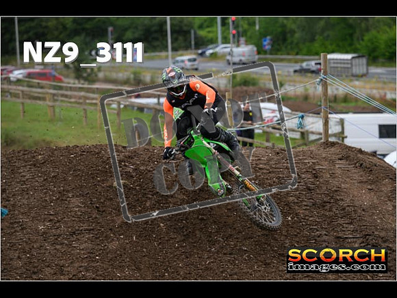 Thur04Jul-002
