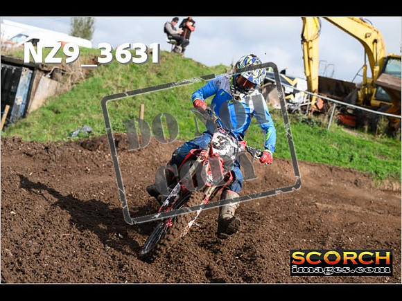 Inters-412