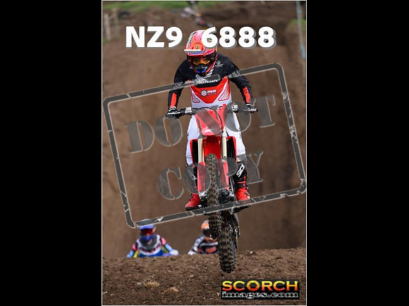 Inters-097