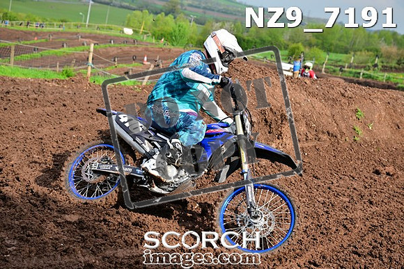 NZ9_7191