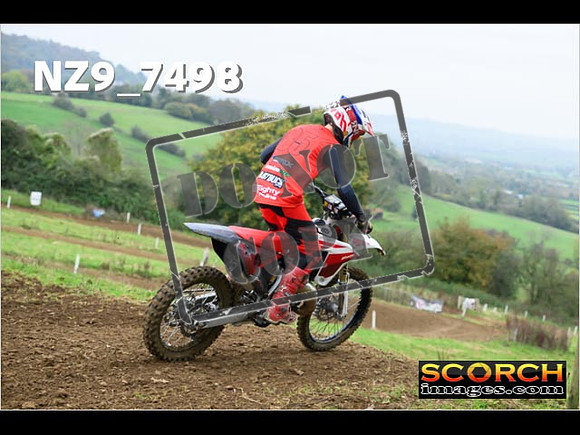 Experts-046