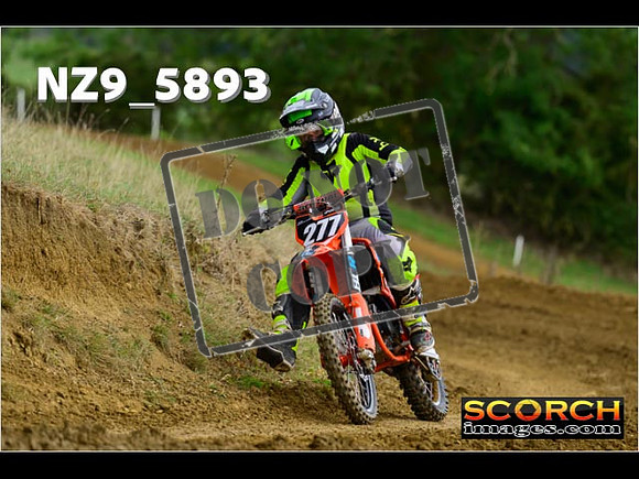 85's-099