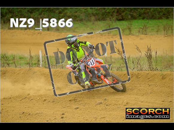 85's-073