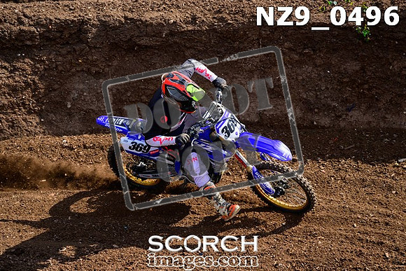 NZ9_0496