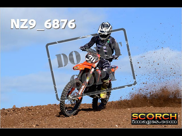 Experts-370