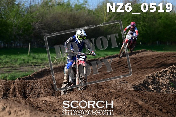 NZ6_0519