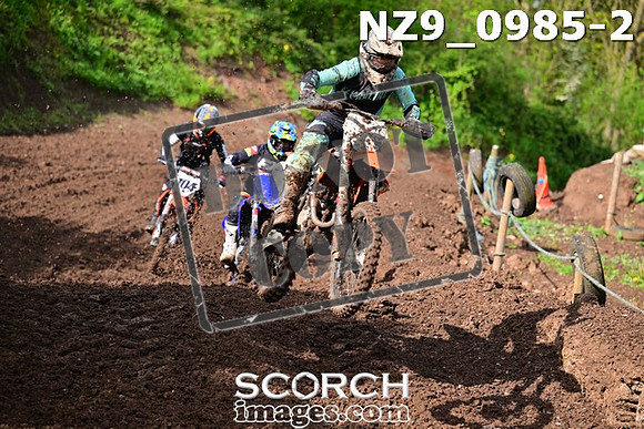NZ9_0985-2