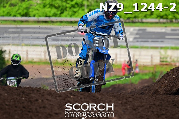 NZ9_1244-2