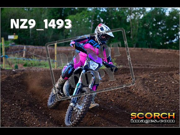 Inters-088