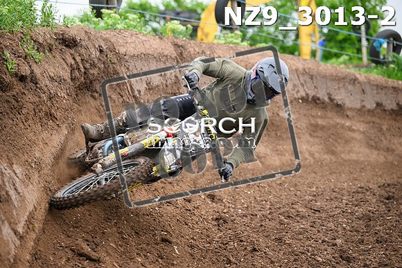 NZ9_3013-2