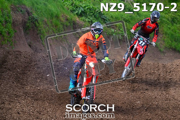 NZ9_5170-2