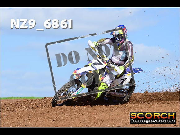 Experts-355