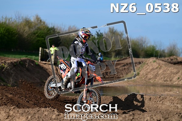 NZ6_0538