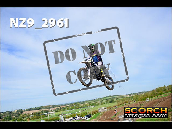 Experts-159