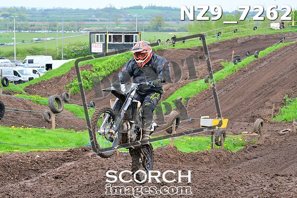NZ9_7262
