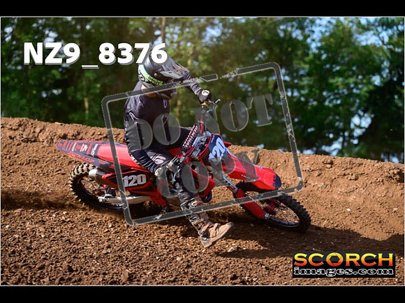 Experts-139
