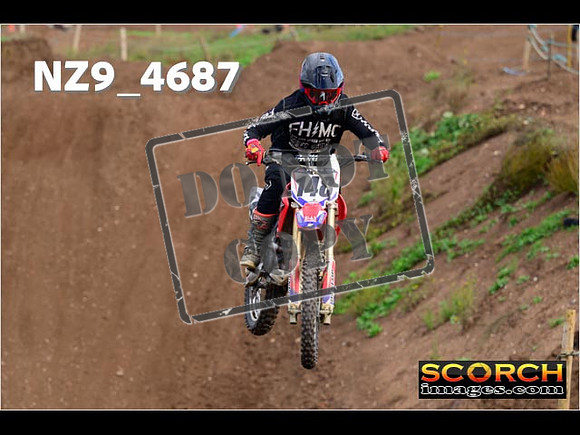 Youth-095