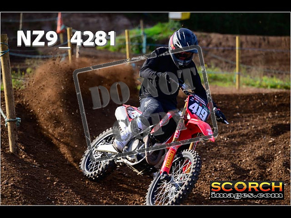 Experts-143