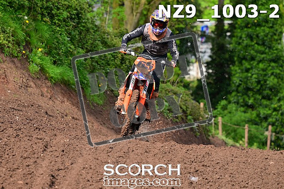 NZ9_1003-2