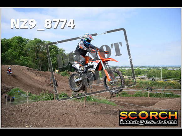 Apex Thur 08-Jun-054
