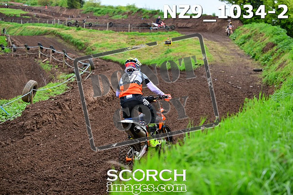 NZ9_1034-2