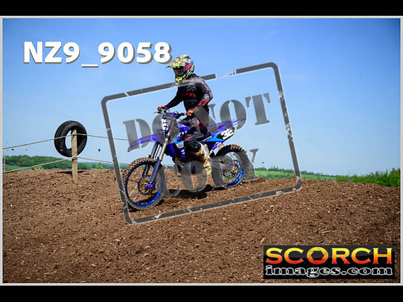 Experts-126