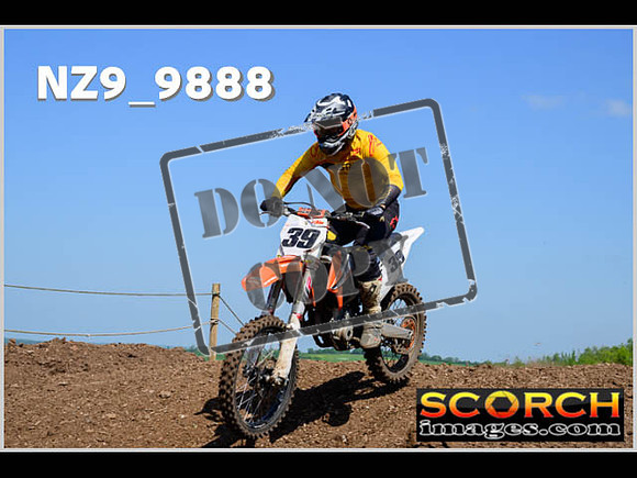Apex Wed 24-May-2023-156