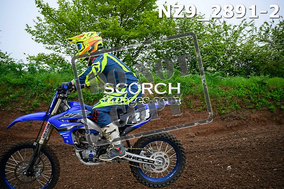 NZ9_2891-2