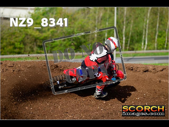 Experts-109