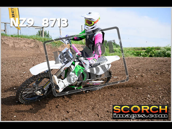 Apex Thur 08-Jun-004