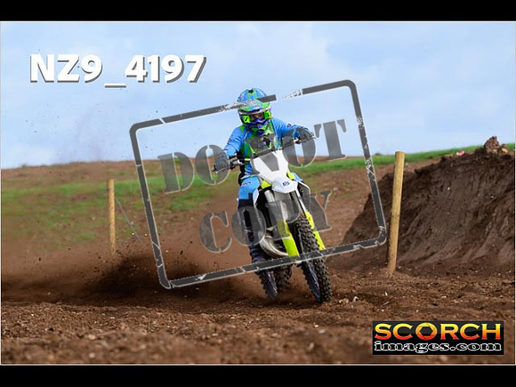 Youth-039