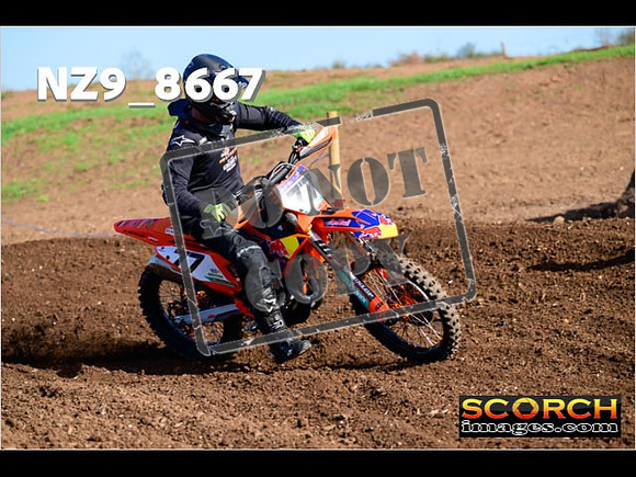 Inters-379
