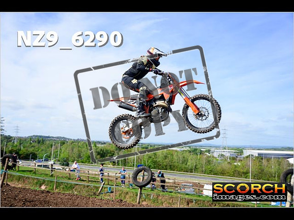 Experts-140