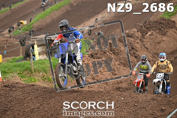 NZ9_2686