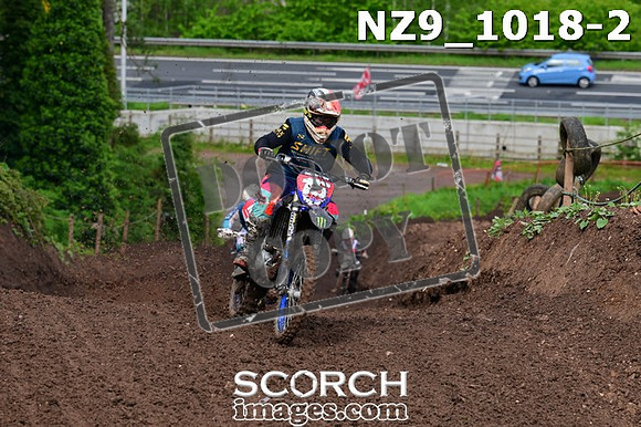 NZ9_1018-2