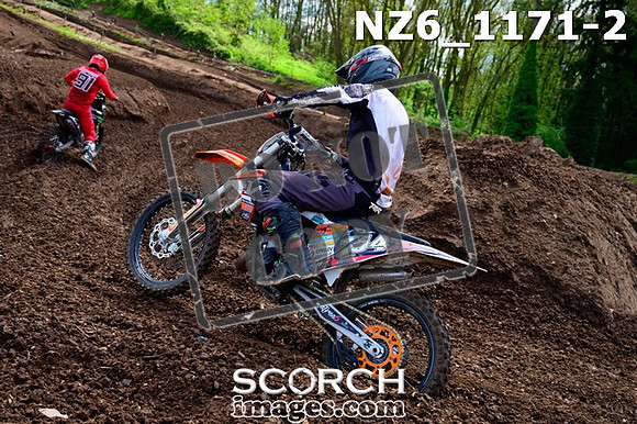 NZ6_1171-2