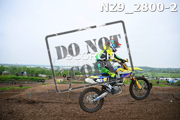 NZ9_2800-2