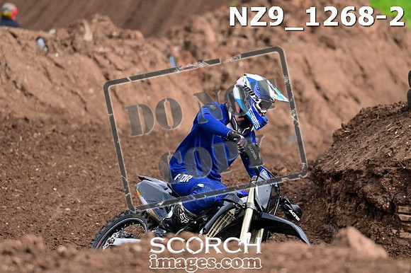 NZ9_1268-2