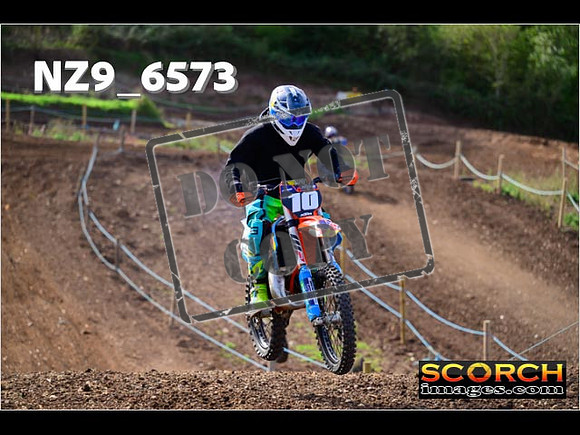 IntersGreen-128