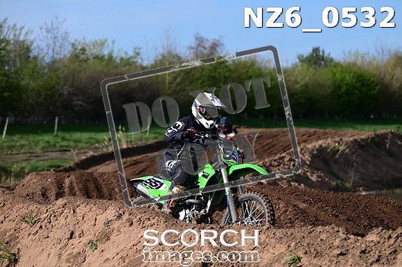 NZ6_0532